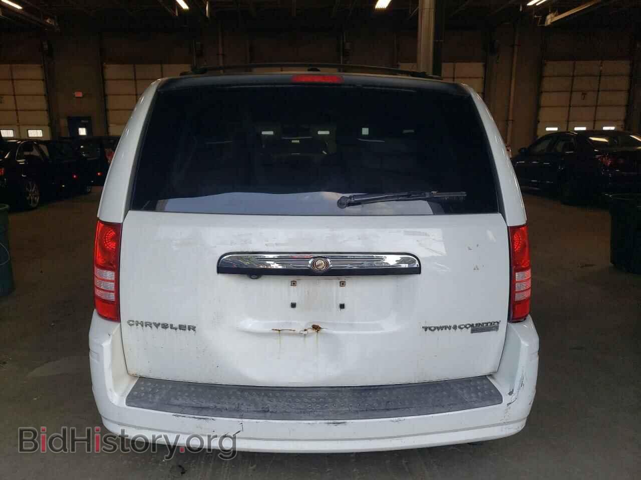2009 CHRYSLER MINIVAN - VIN: 2A8HR54199R624710 - Фото 6