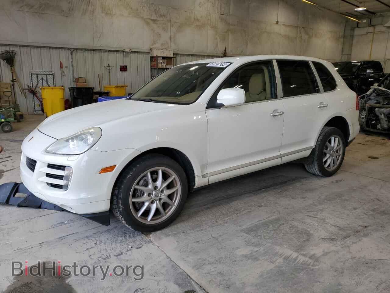 Photo WP1AA2AP3ALA03806 - PORSCHE CAYENNE 2010