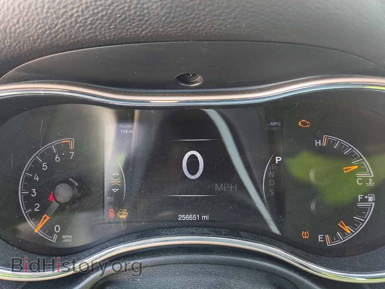 2015 JEEP CHEROKEE - VIN: 1C4RJFBG3FC607275 - Фото 9