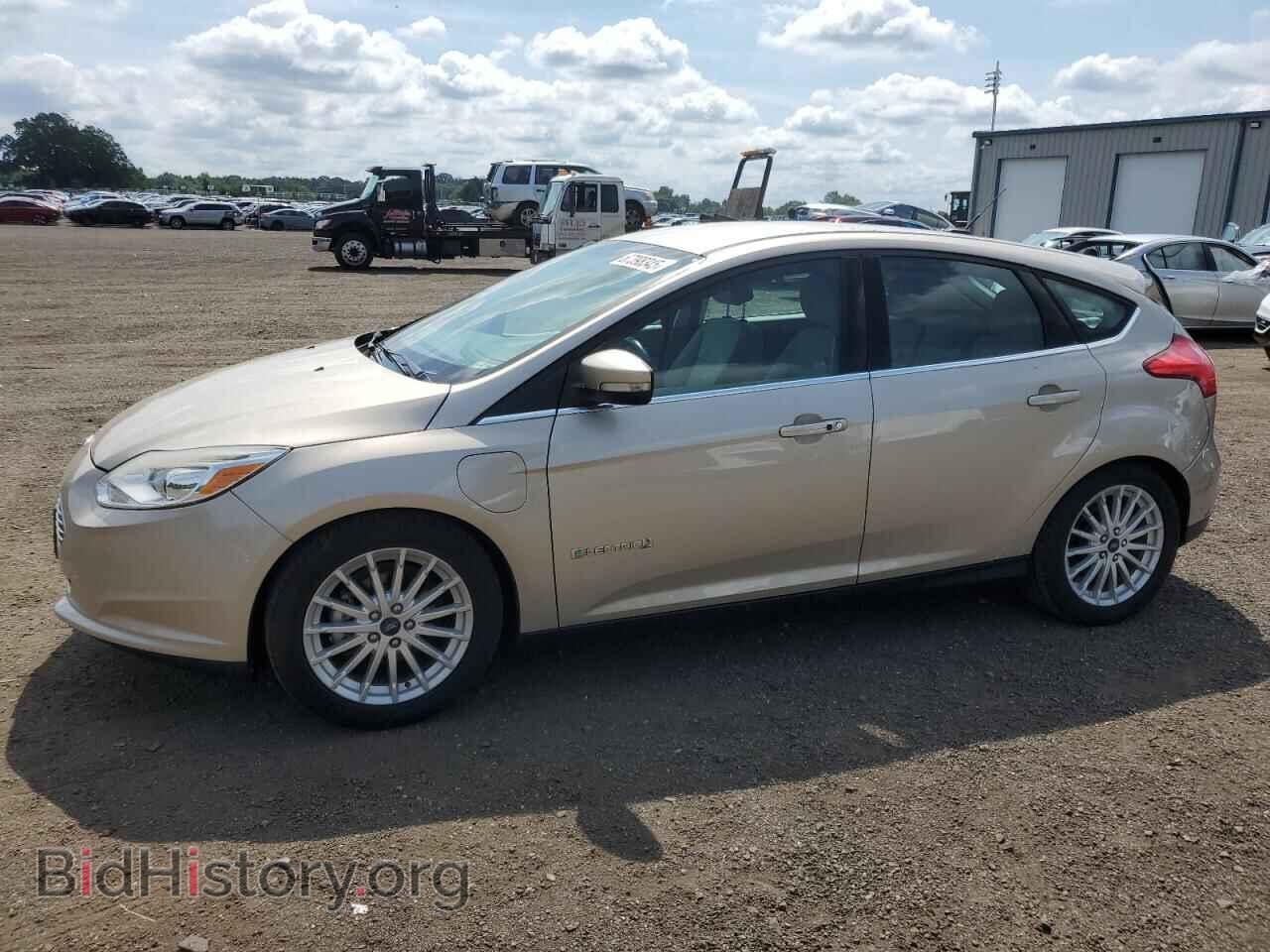 Photo 1FADP3R43HL228398 - FORD FOCUS 2017