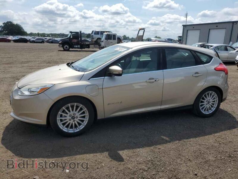 2017 Ford FOCUS BEV (VIN 1FADP3R43HL228398) — photo 1 of 12, Copart, damage: minor dents/scratches