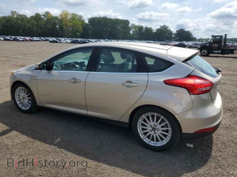 2017 Ford FOCUS (VIN 1FADP3R43HL228398) — photo 2 of 12