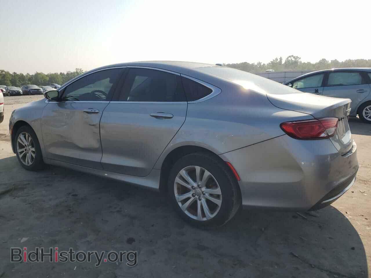 2015 CHRYSLER 200 - VIN: 1C3CCCABXFN719777 - Фото 2
