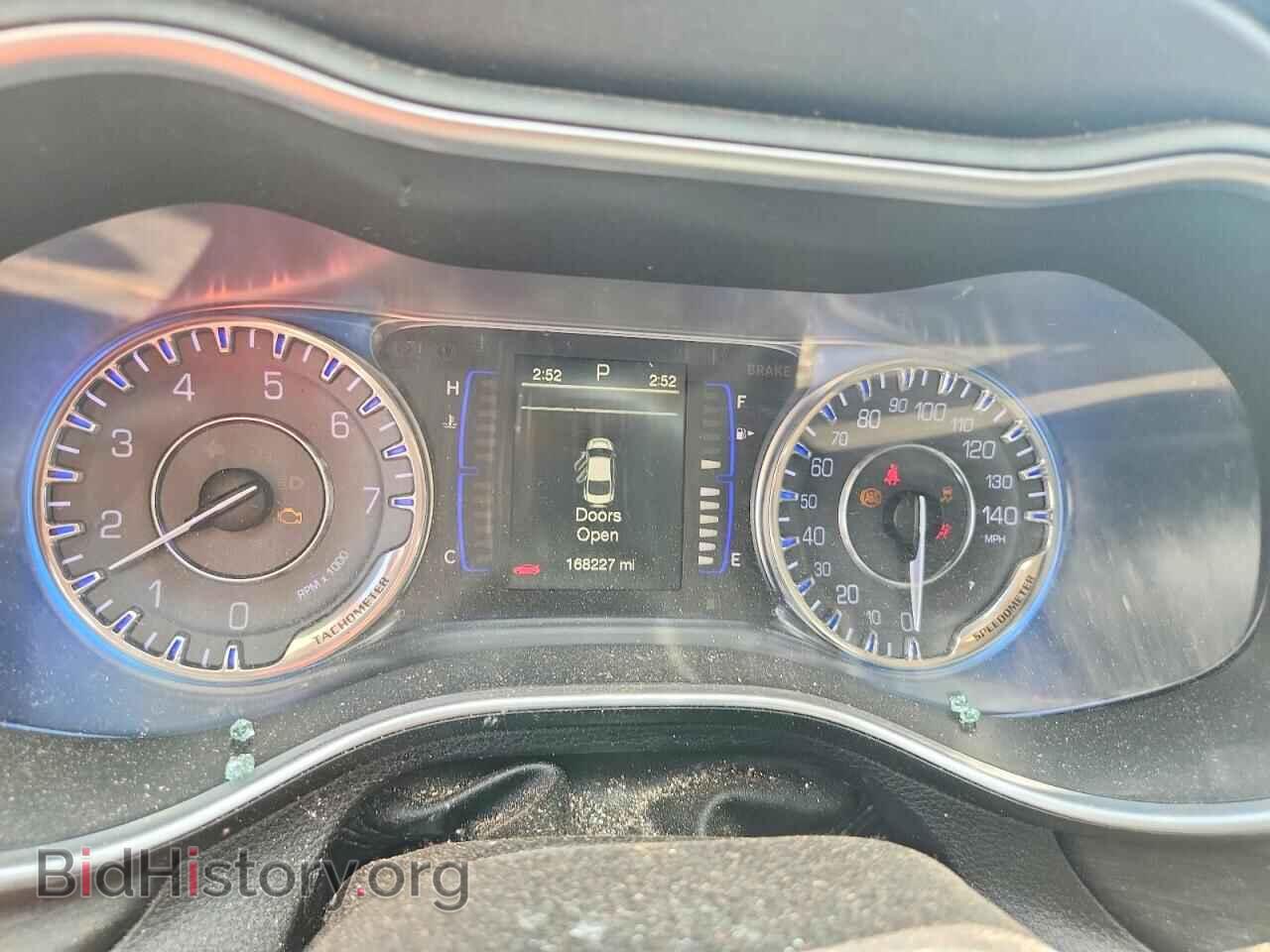 2016 CHRYSLER 200 - VIN: 1C3CCCFB0GN191421 - Фото 9