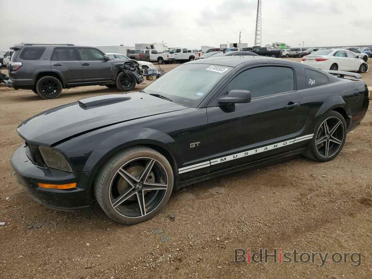 Photo 1ZVHT82H385114940 - FORD MUSTANG 2008