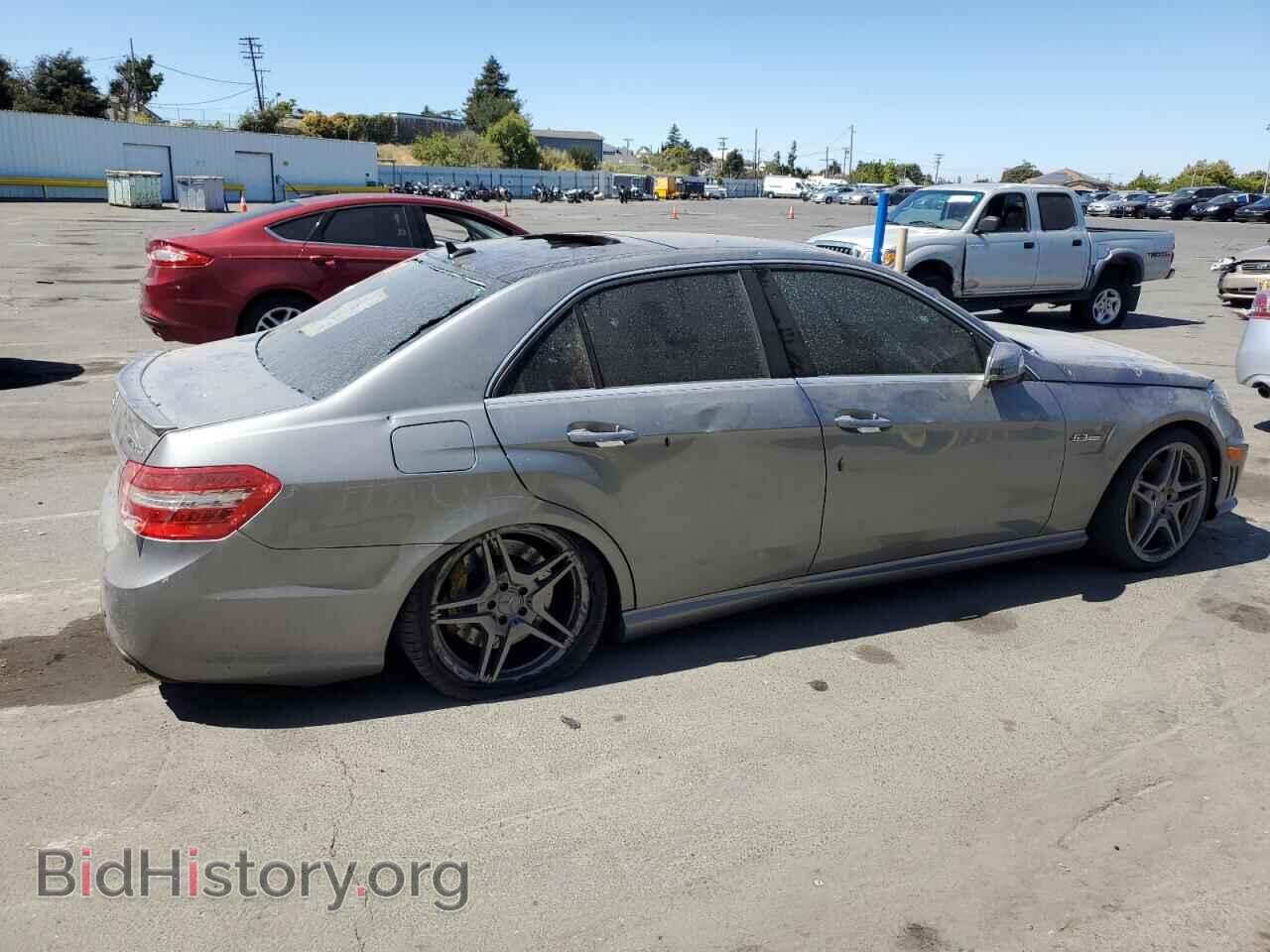 2010 MERCEDES-BENZ E-CLASS - VIN: WDDHF7HB2AA061562 - Фото 3