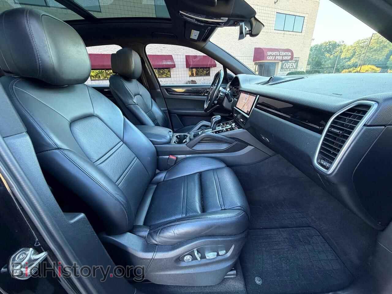 2019 PORSCHE CAYENNE - VIN: WP1AA2AY0KDA00897 - Photo 5
