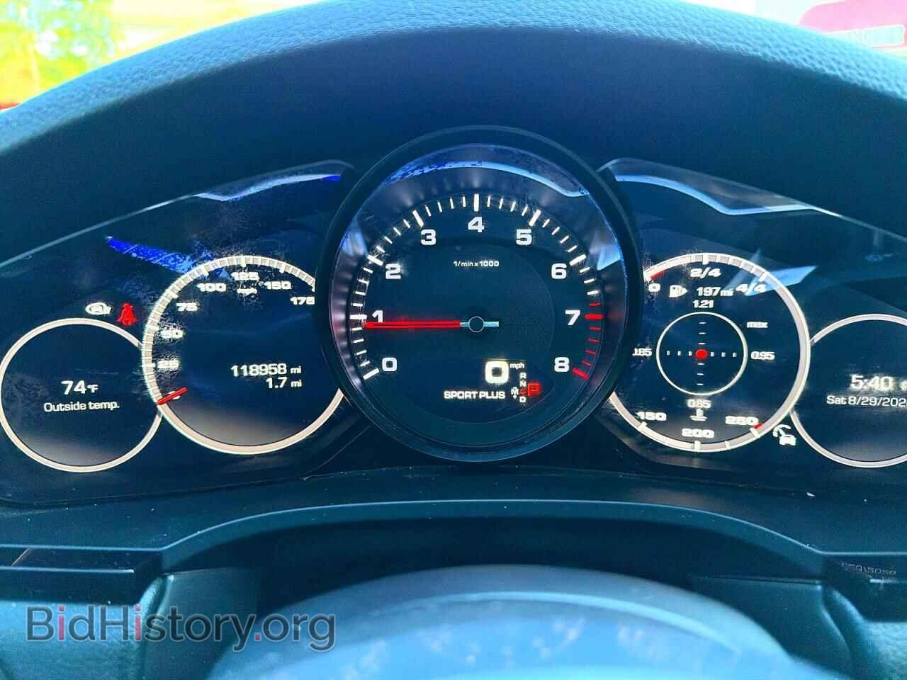 2019 PORSCHE CAYENNE - VIN: WP1AA2AY0KDA00897 - Photo 8