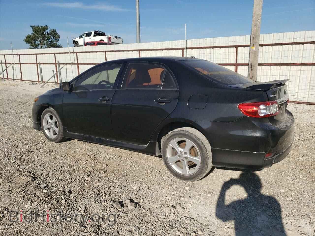 2011 TOYOTA COROLLA - VIN: 2T1BU4EEXBC681155 - Фото 2