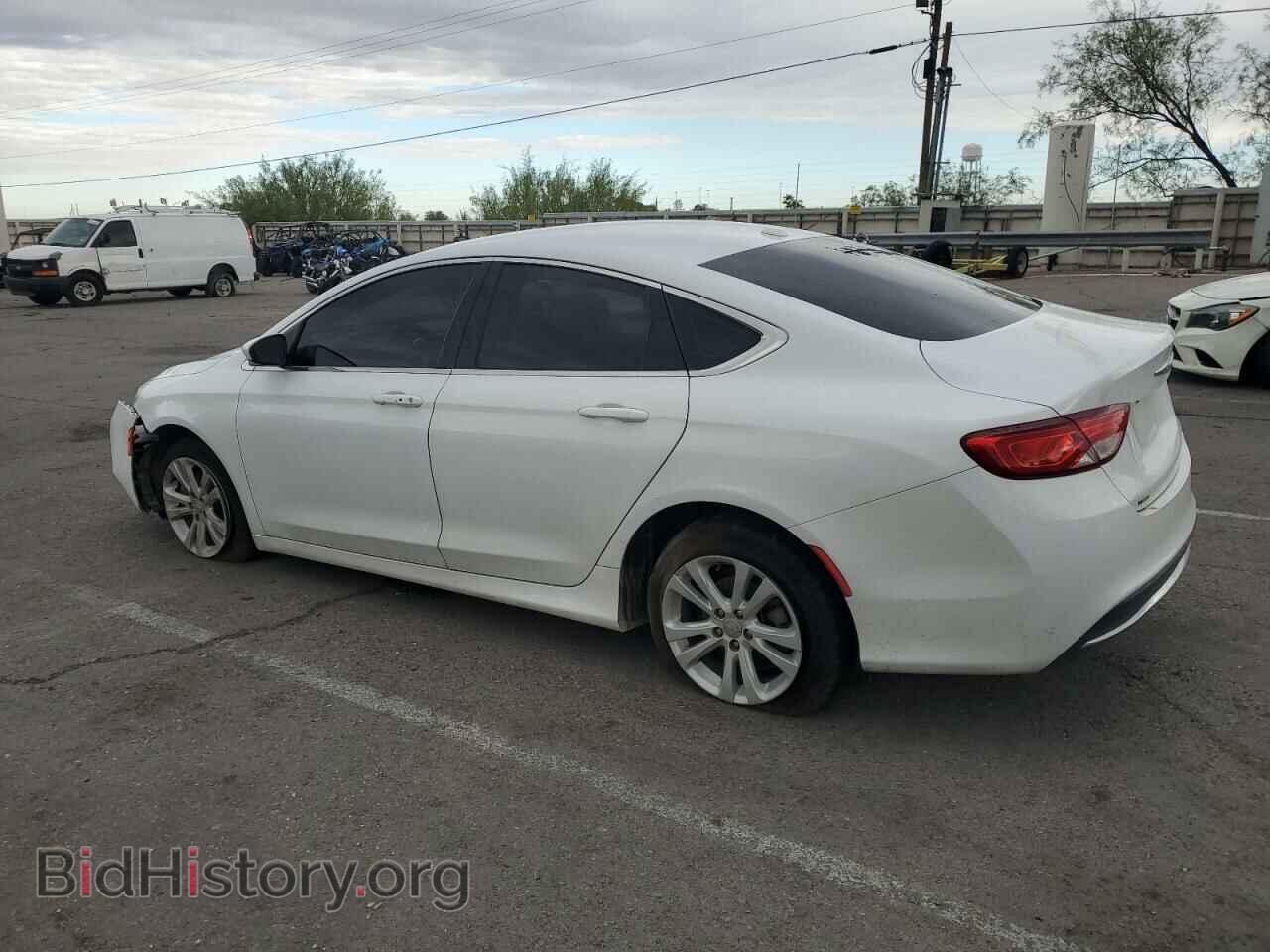 2015 CHRYSLER 200 - VIN: 1C3CCCAB9FN743861 - Фото 2