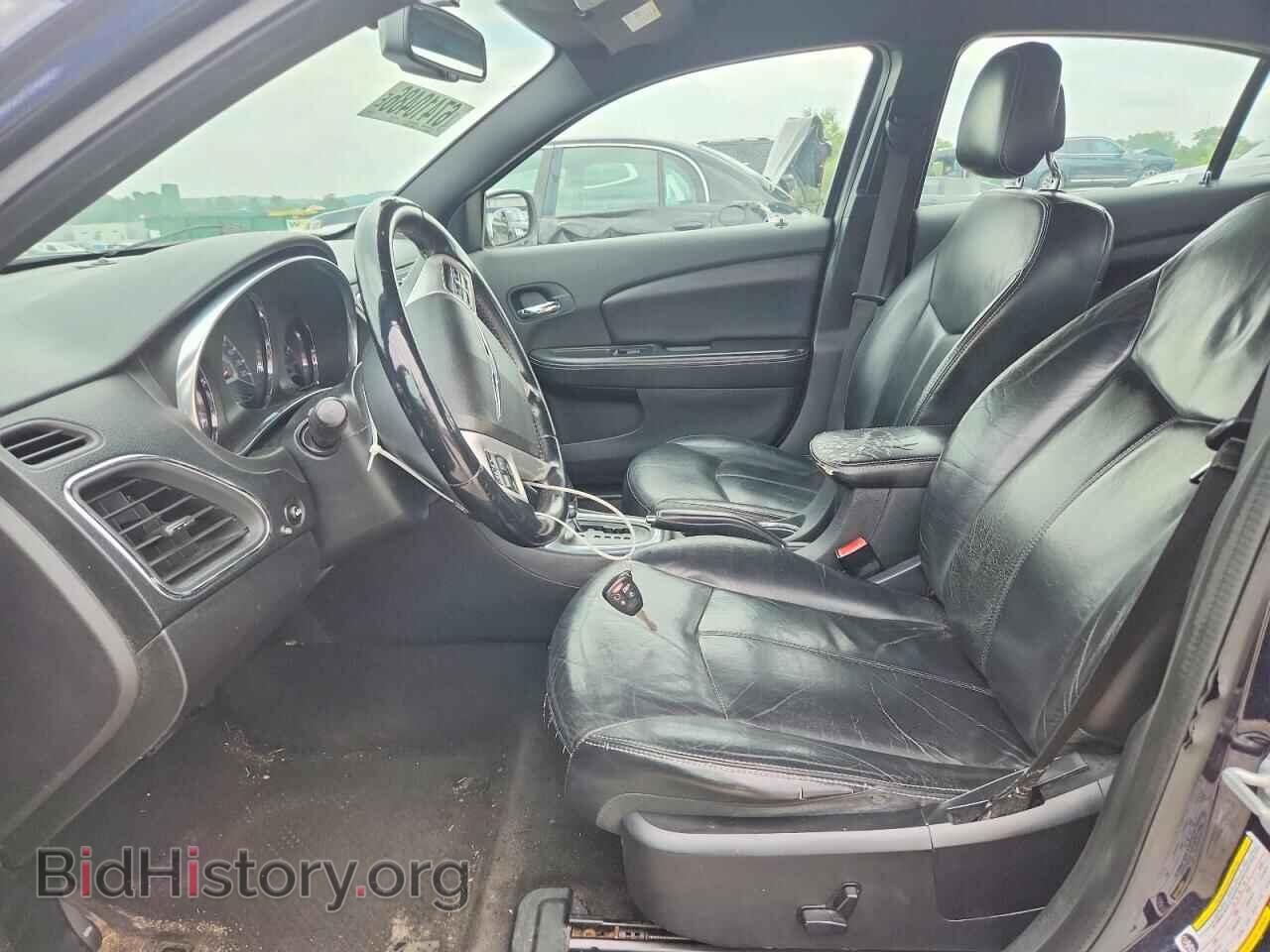 2012 CHRYSLER 200 - VIN: 1C3CCBCB0CN304664 - Photo 7