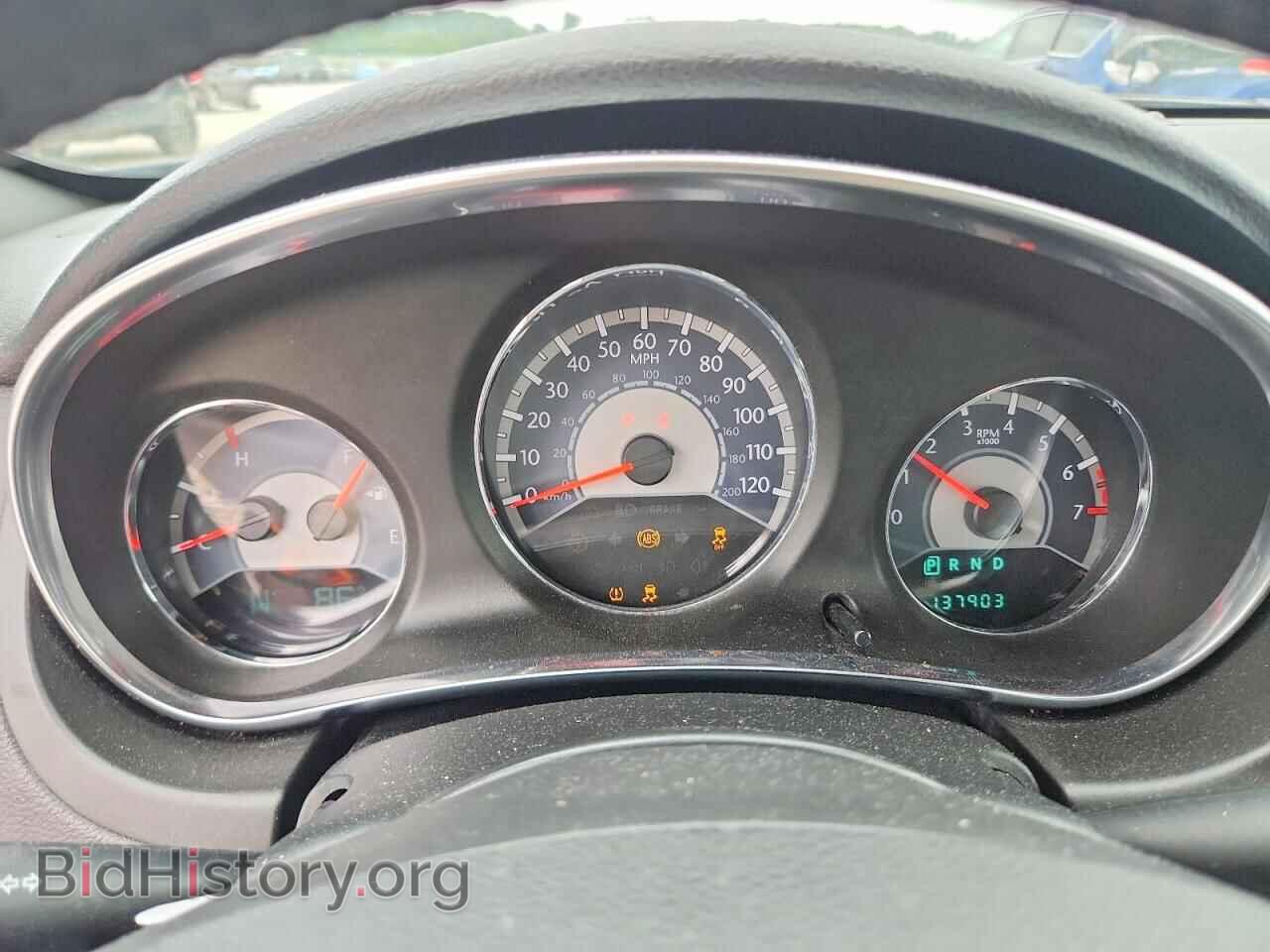 2012 CHRYSLER 200 - VIN: 1C3CCBCB0CN304664 - Photo 9