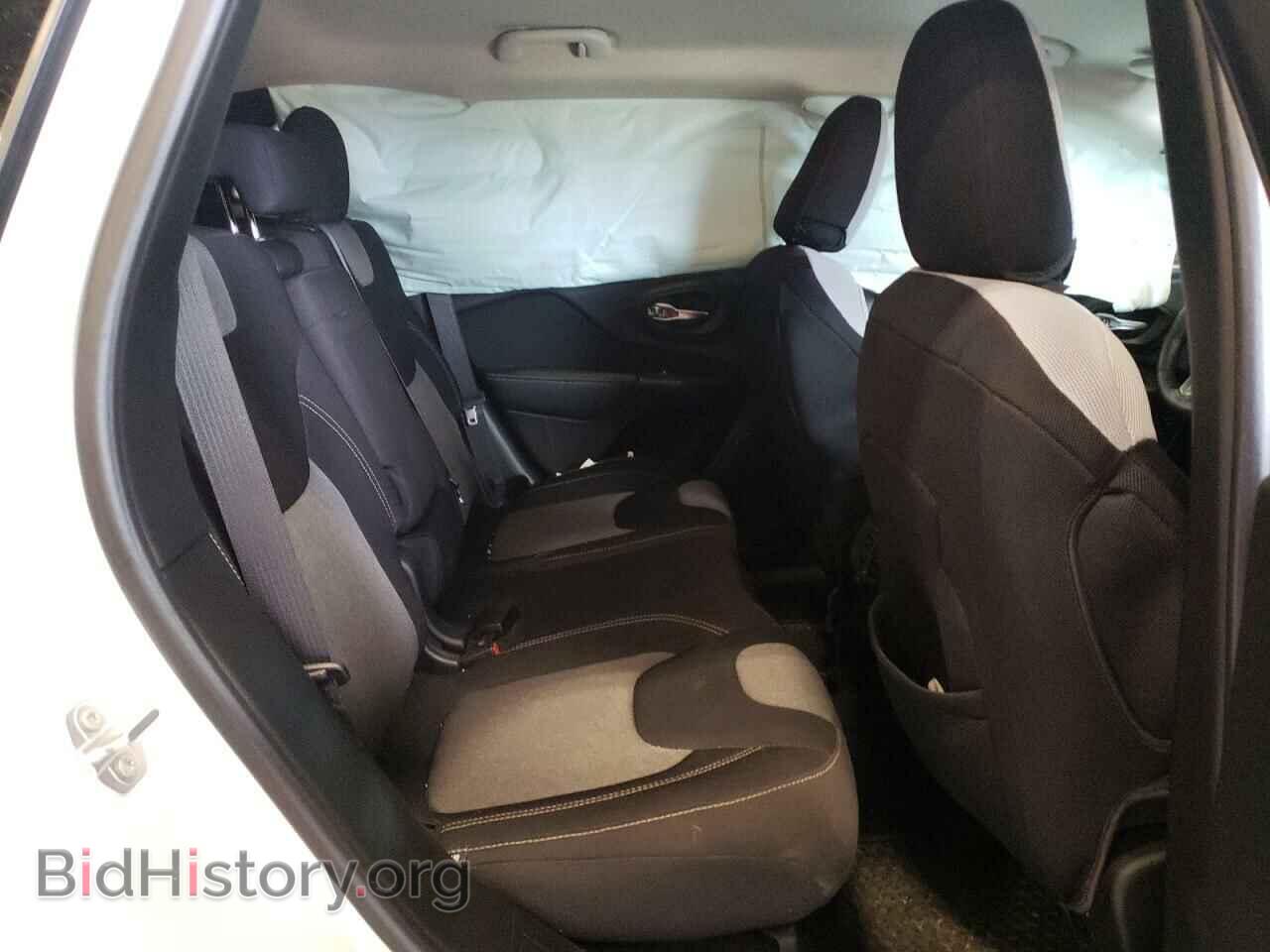 2017 JEEP CHEROKEE - VIN: 1C4PJMAB3HW564348 - Фото 6