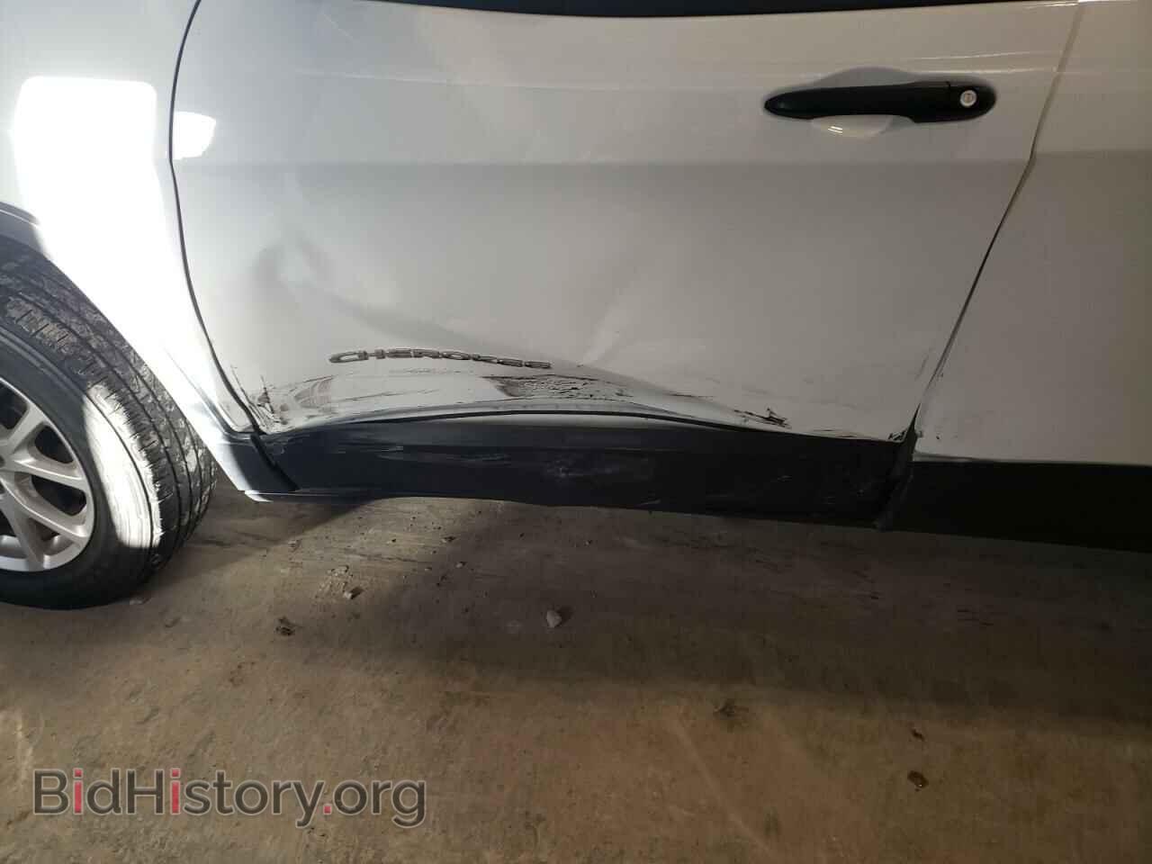 2017 JEEP CHEROKEE - VIN: 1C4PJMAB3HW564348 - Фото 9