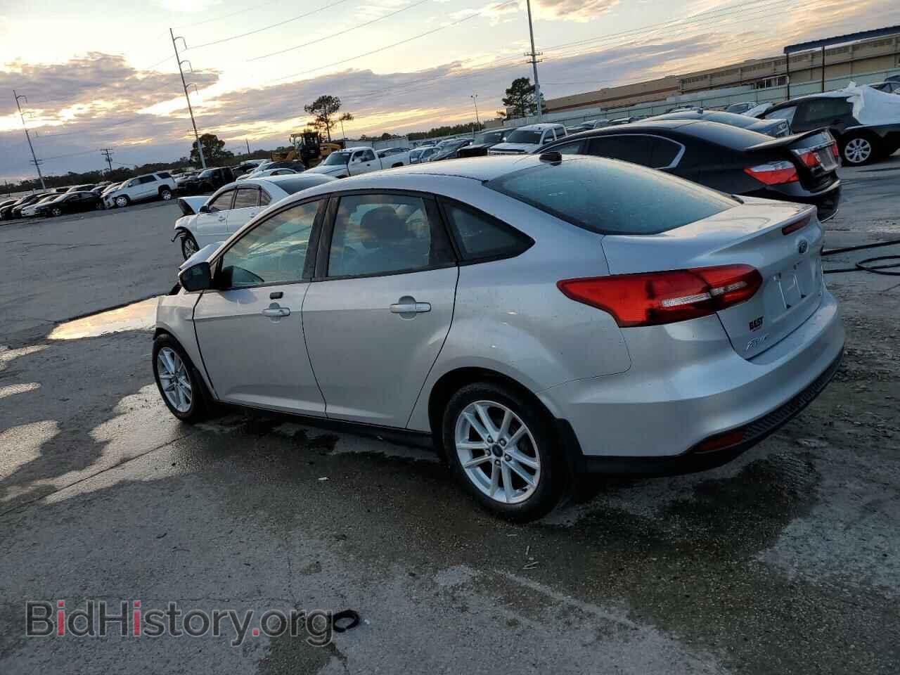 2016 FORD FOCUS - VIN: 1FADP3F27GL201173 - Photo 2