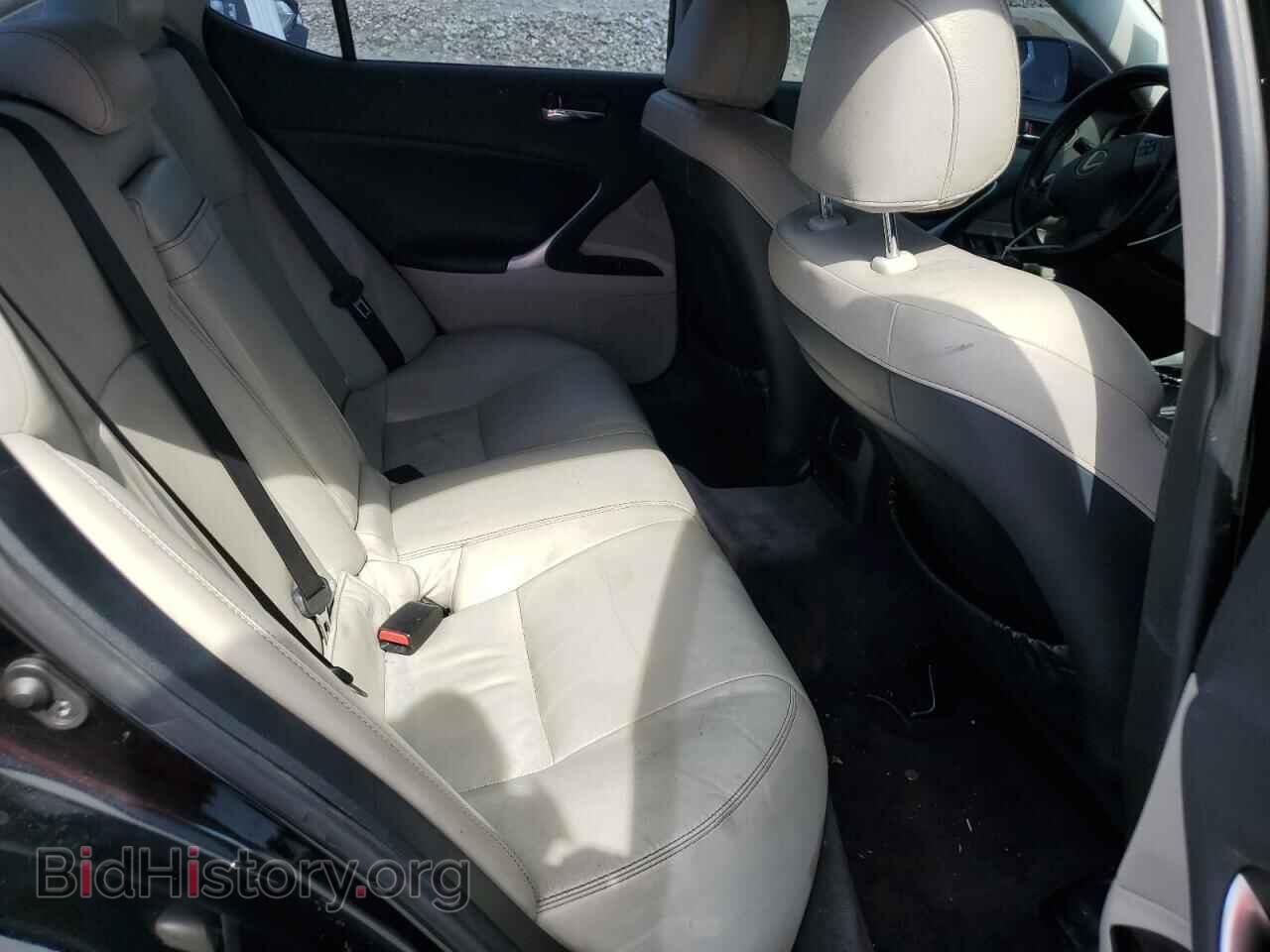 2011 LEXUS IS - VIN: JTHBF5C26B5137031 - Photo 10