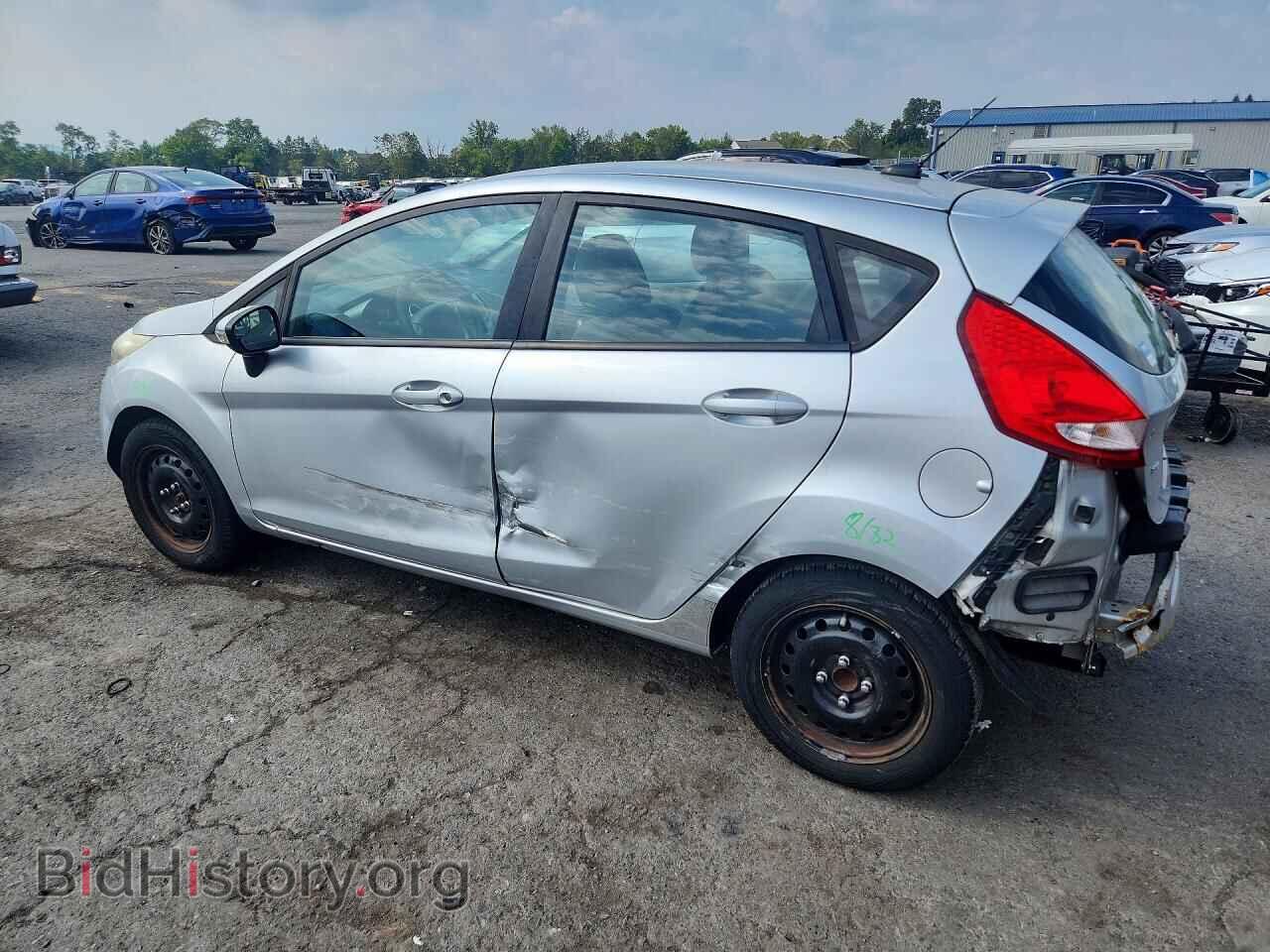 2013 FORD FIESTA - VIN: 3FADP4EJ5DM107303 - Фото 2