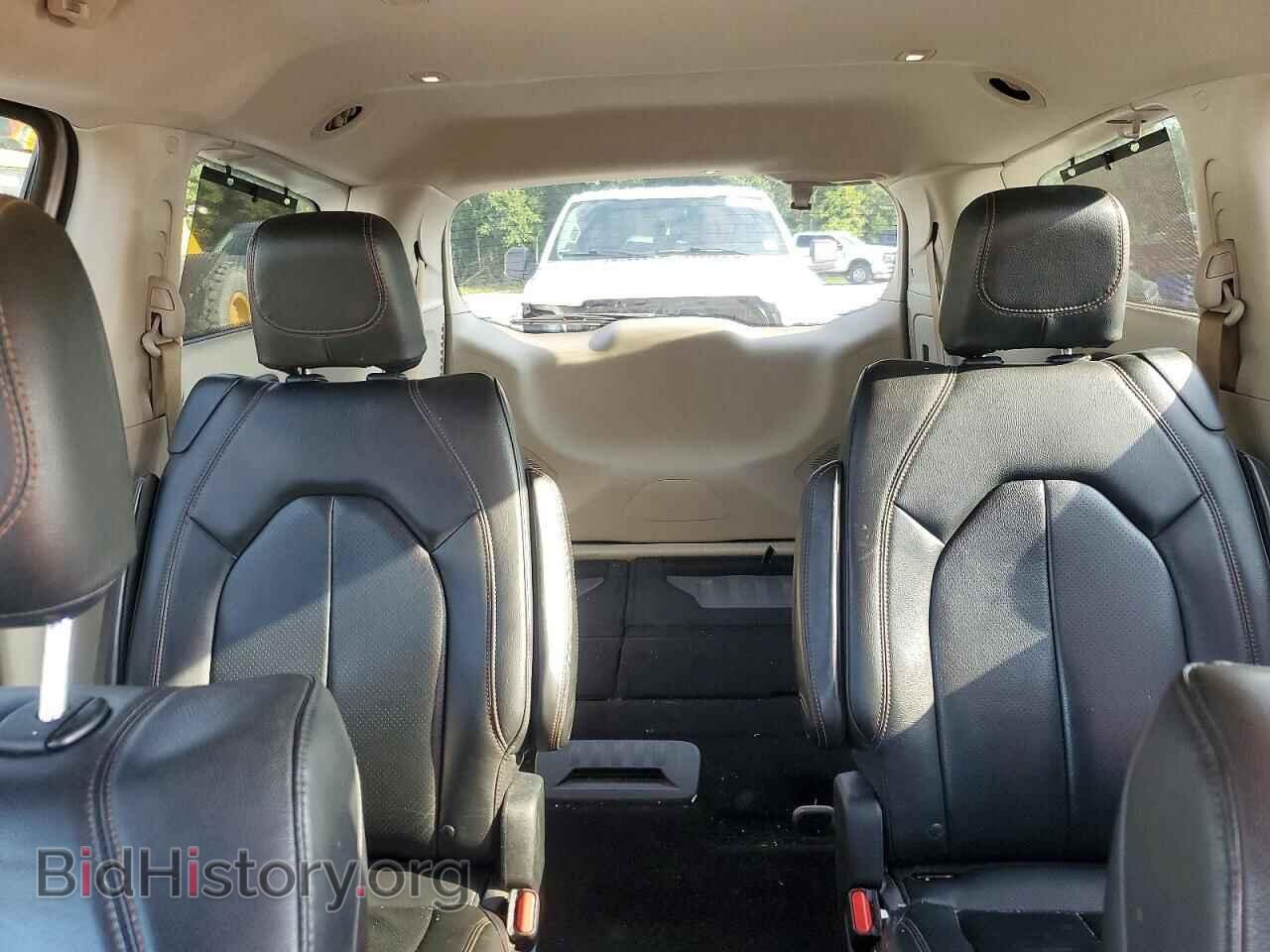 2018 CHRYSLER PACIFICA - VIN: 2C4RC1BG6JR269769 - Фото 10