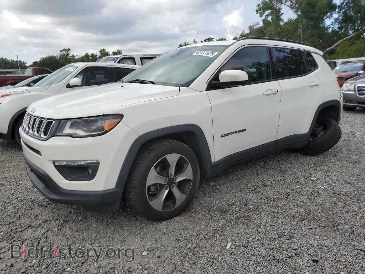 Photo 3C4NJCBB4HT632467 - JEEP COMPASS 2017