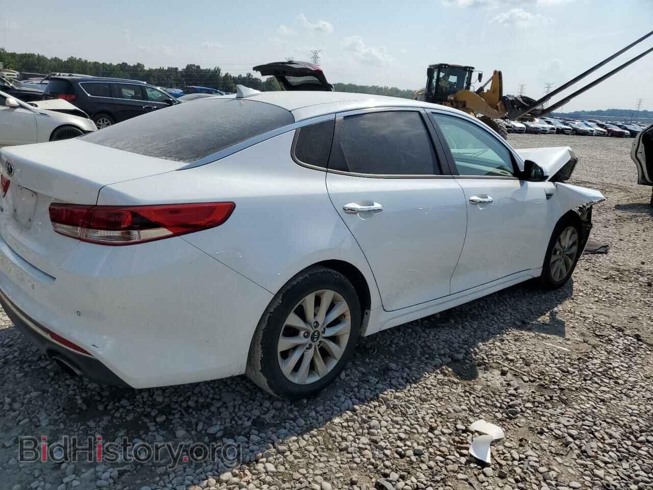 2018 KIA OPTIMA - VIN: 5XXGT4L30JG268632 - Фото 3