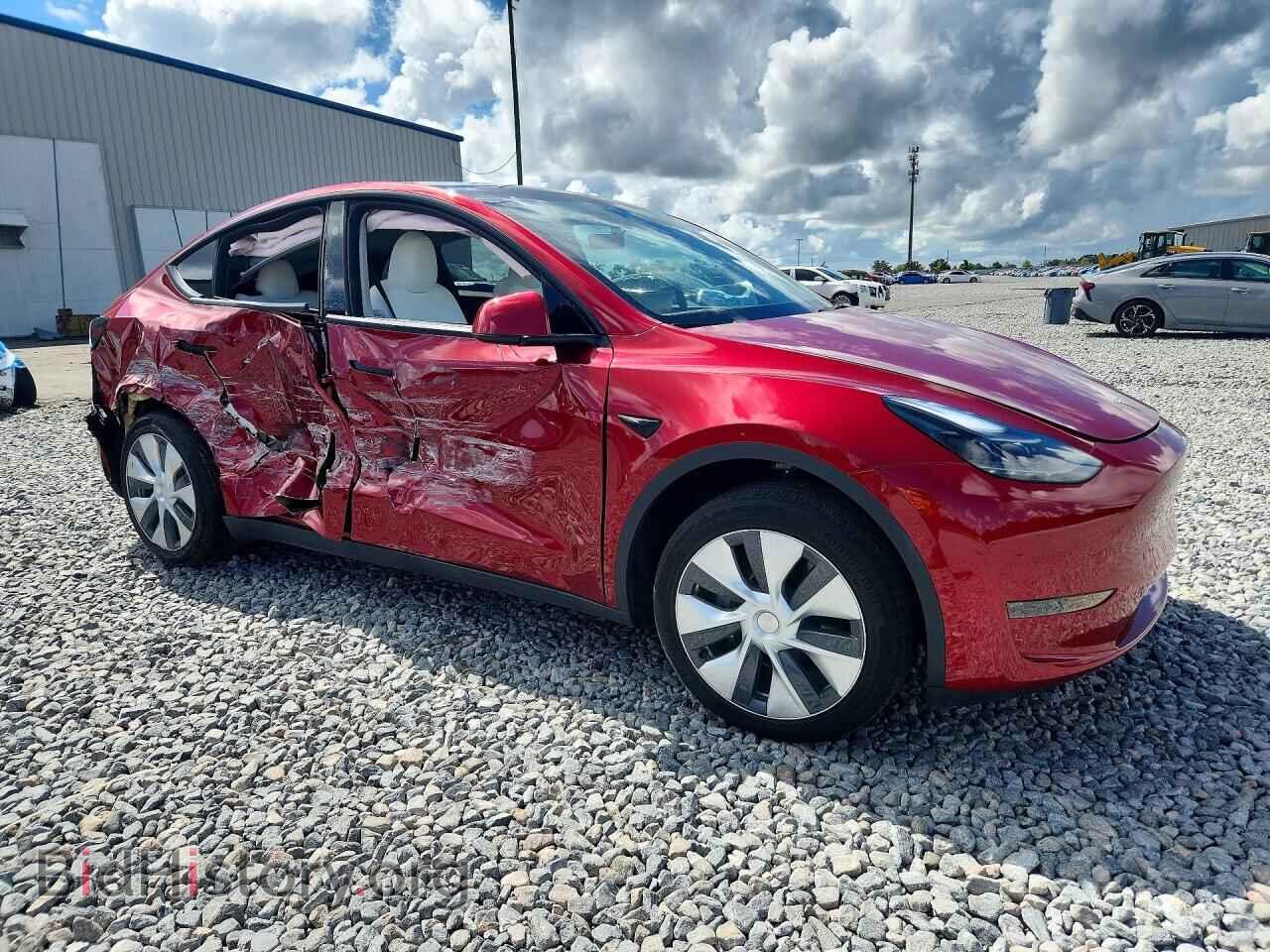 2024 TESLA MODEL Y - VIN: 7SAYGDED3RF089484 - Photo 4