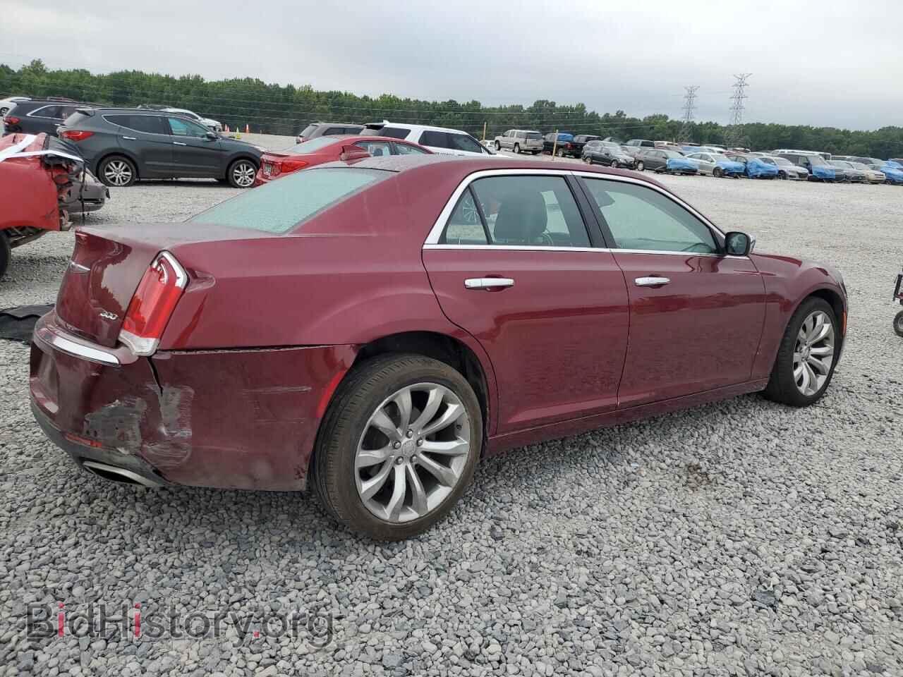 2019 CHRYSLER 300 - VIN: 2C3CCAEG6KH585573 - Фото 3