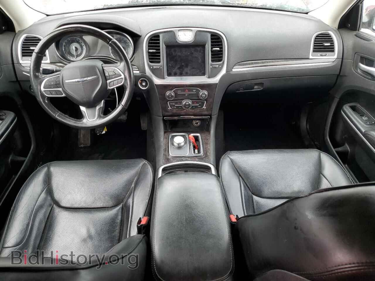 2019 CHRYSLER 300 - VIN: 2C3CCAEG6KH585573 - Фото 8