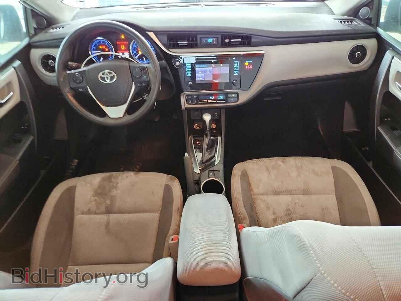 2018 TOYOTA COROLLA - VIN: 5YFBURHE9JP855921 - Photo 8