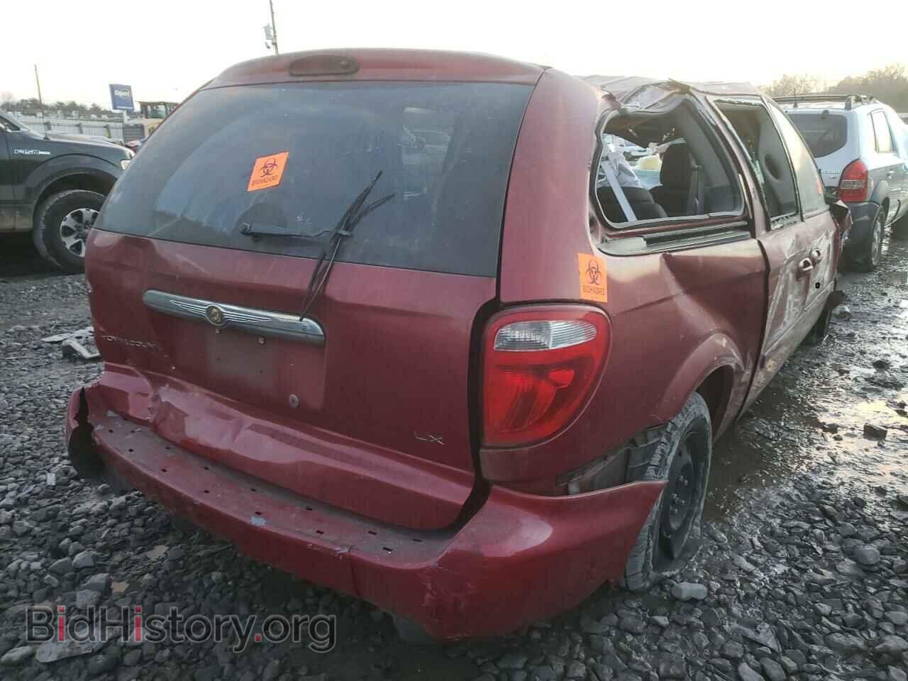 2007 CHRYSLER MINIVAN - VIN: 2A4GP44R57R341513 - Фото 4