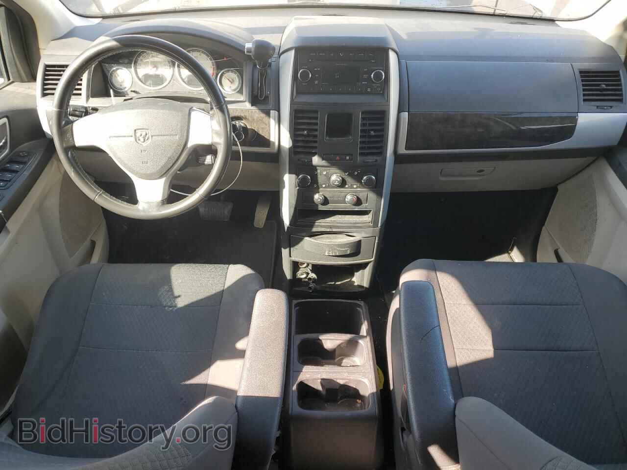 2010 DODGE CARAVAN - VIN: 2D4RN5D15AR458832 - Фото 8