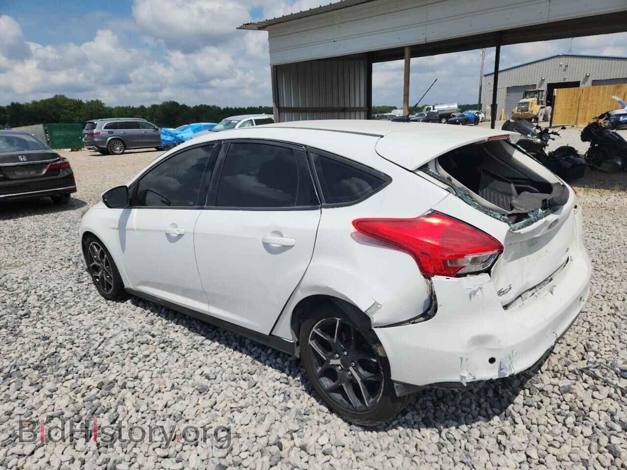 2017 FORD FOCUS - VIN: 1FADP3M23HL241402 - Фото 2