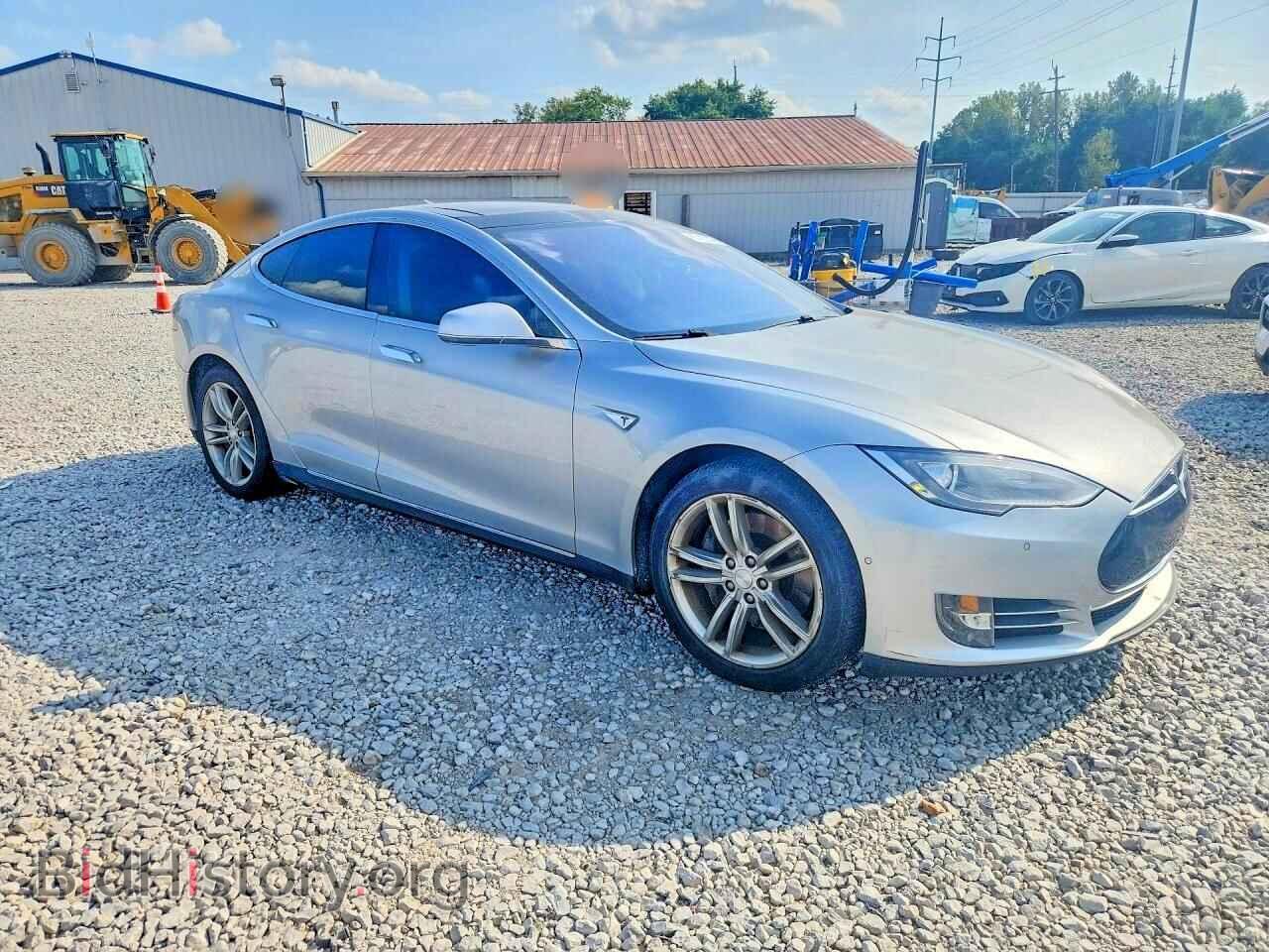 2014 TESLA MODEL S - VIN: 5YJSA1H12EFP61016 - Photo 4