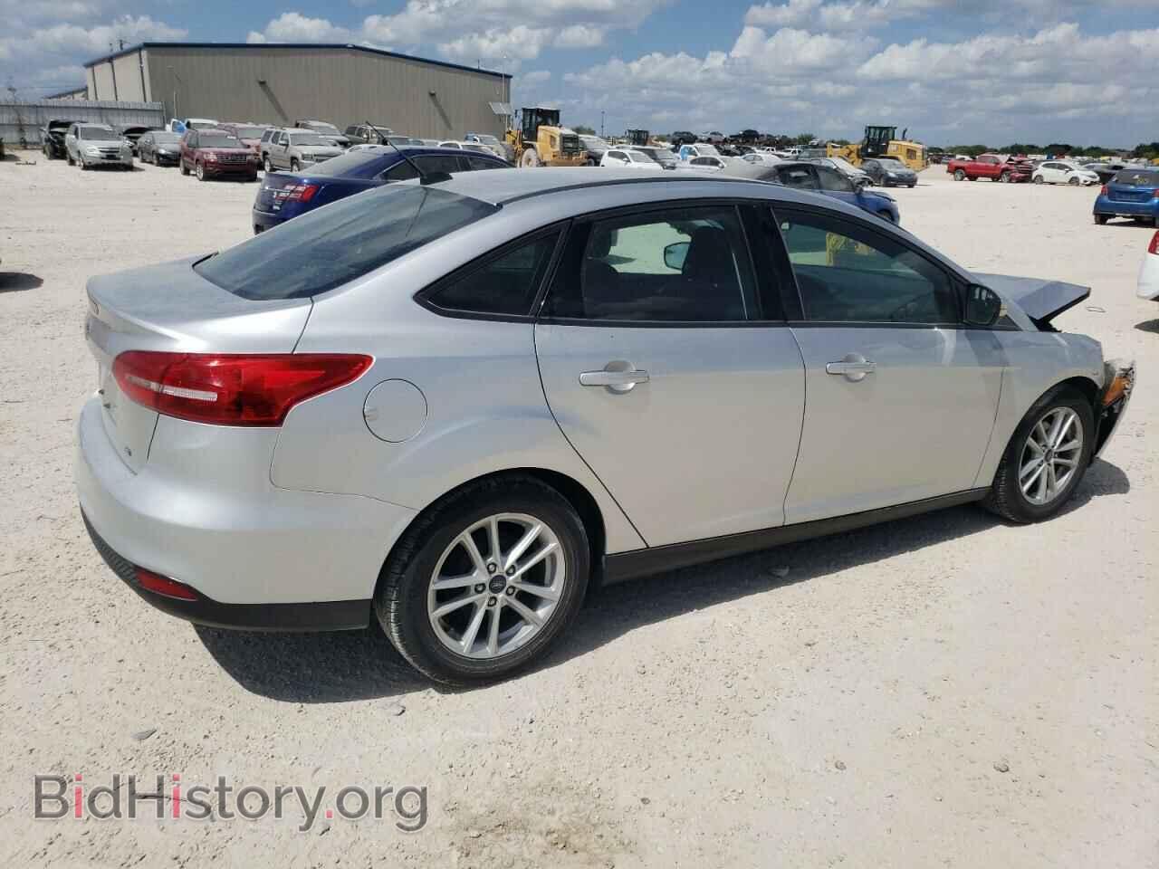 2017 FORD FOCUS - VIN: 1FADP3F26HL304358 - Фото 3