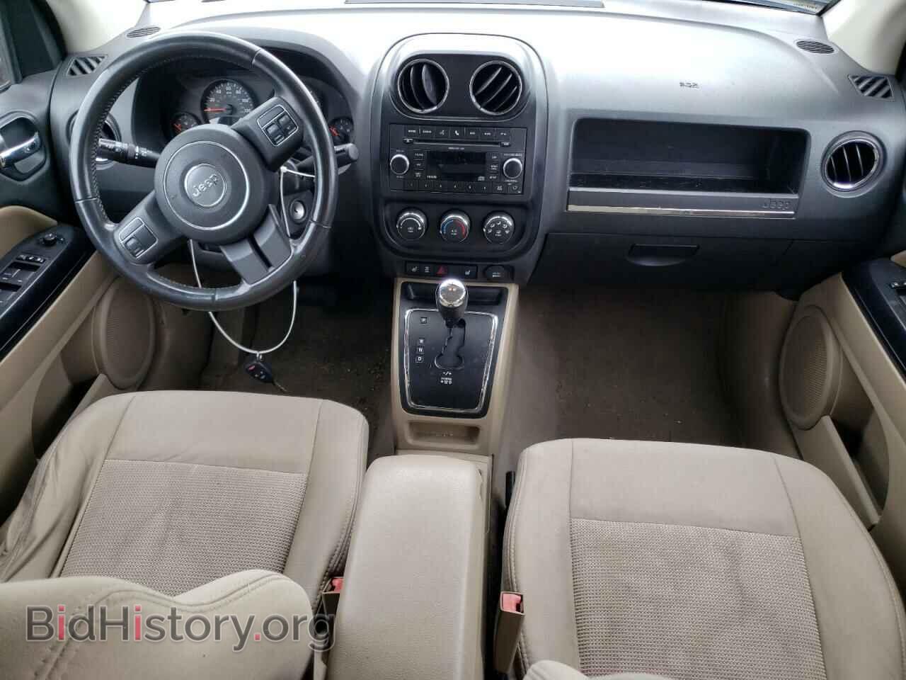 2011 JEEP COMPASS - VIN: 1J4NT1FA0BD138792 - Photo 8