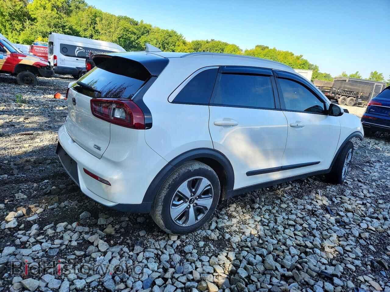 2019 KIA NIRO - VIN: KNDCB3LC3K5315556 - Фото 3