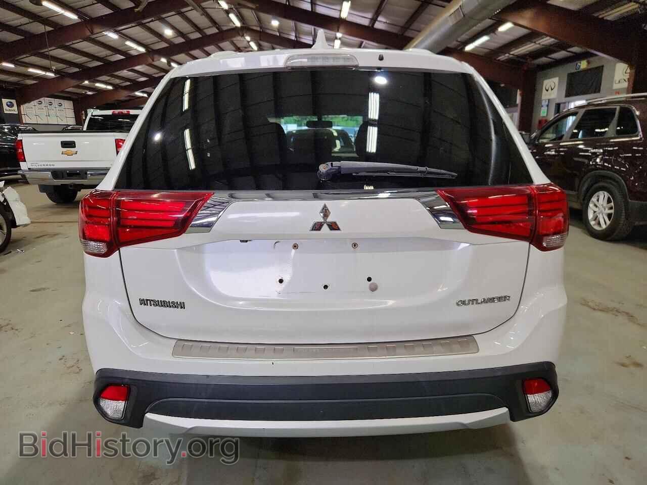 2017 MITSUBISHI OUTLANDER - VIN: JA4AD2A33HZ000511 - Photo 6
