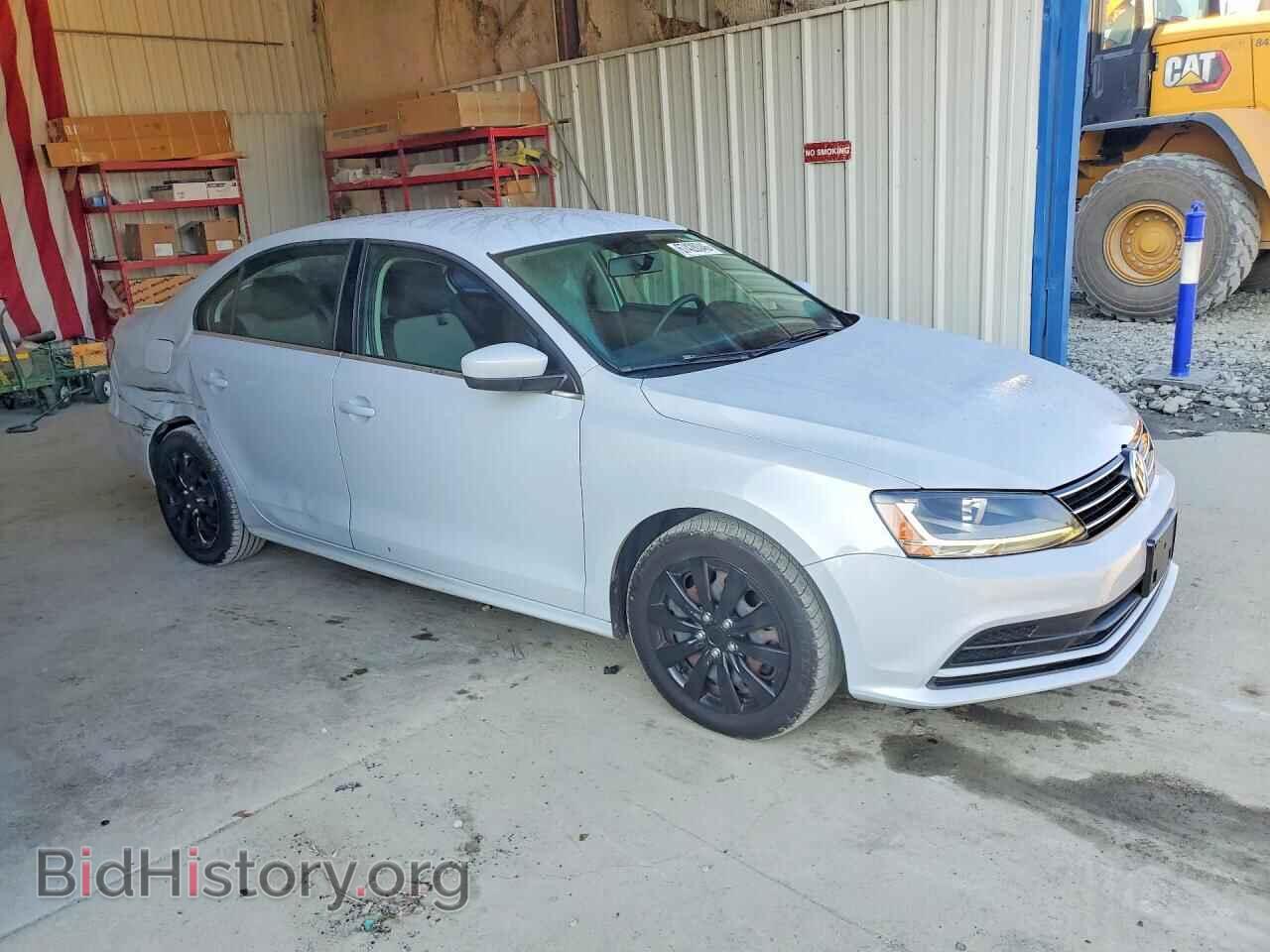 2017 VOLKSWAGEN JETTA - VIN: 3VW2B7AJ5HM390103 - Photo 4