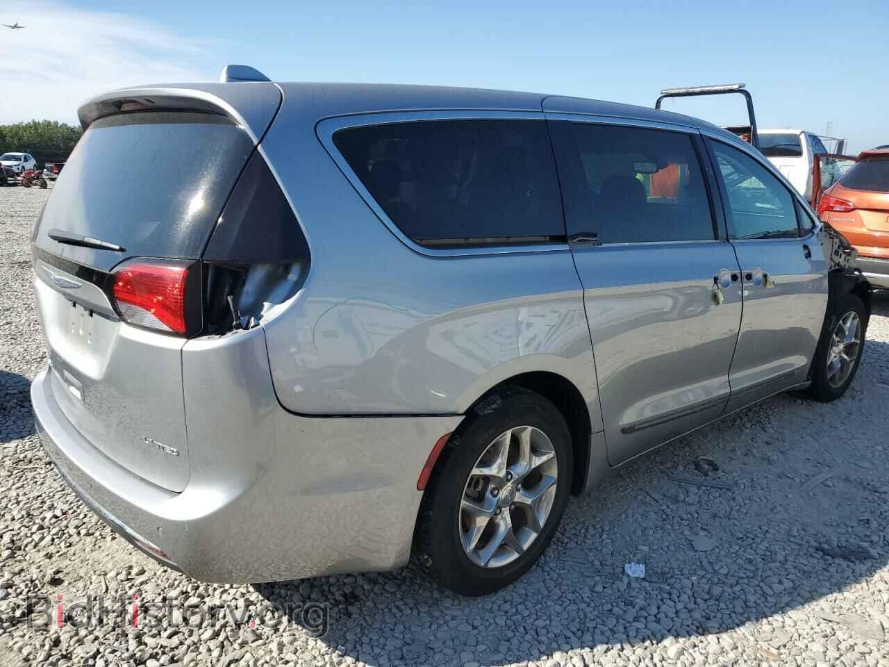 2018 CHRYSLER PACIFICA - VIN: 2C4RC1GG8JR272181 - Photo 3