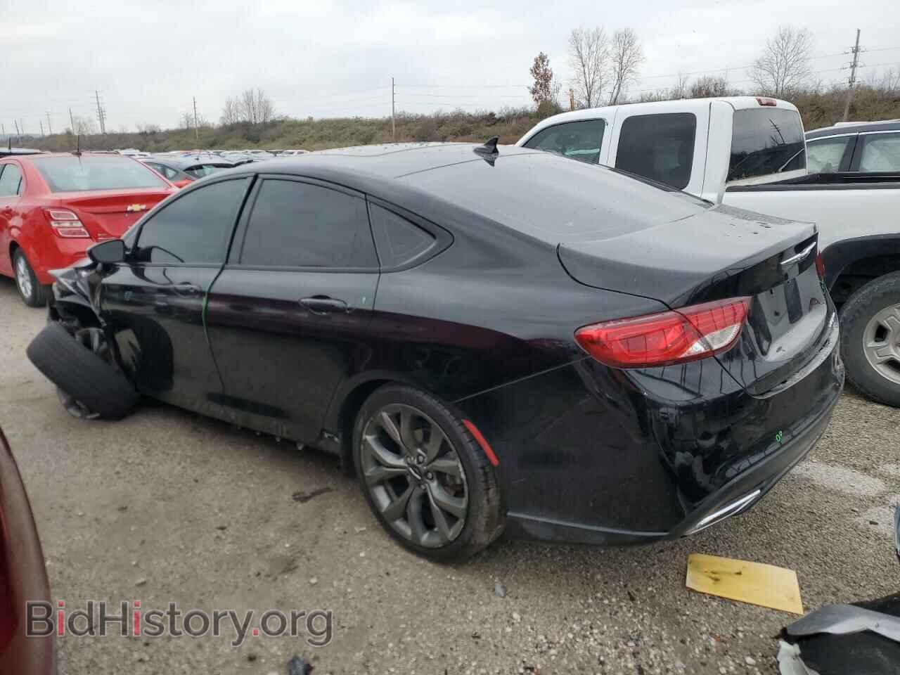 2016 CHRYSLER 200 - VIN: 1C3CCCBGXGN107283 - Фото 2