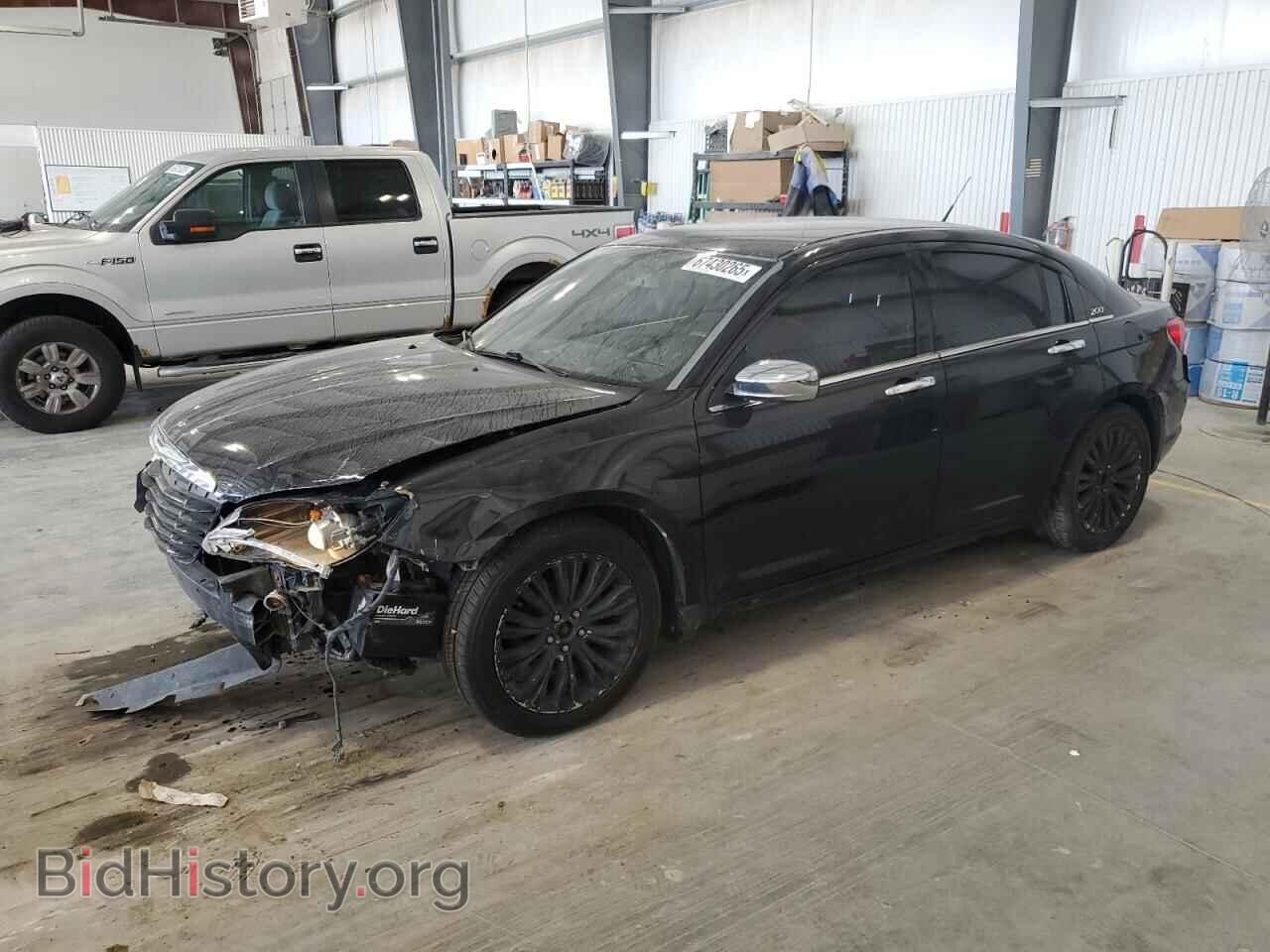 Фотография 1C3BC2FG1BN520668 - CHRYSLER 200 2011
