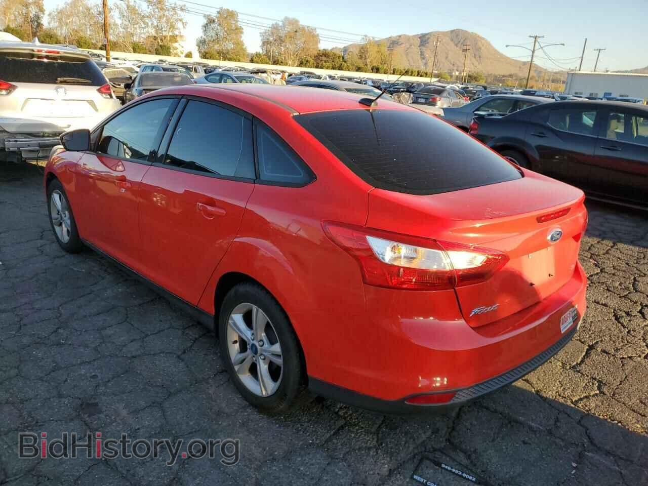 2013 FORD FOCUS - VIN: 1FADP3F22DL222010 - Photo 2