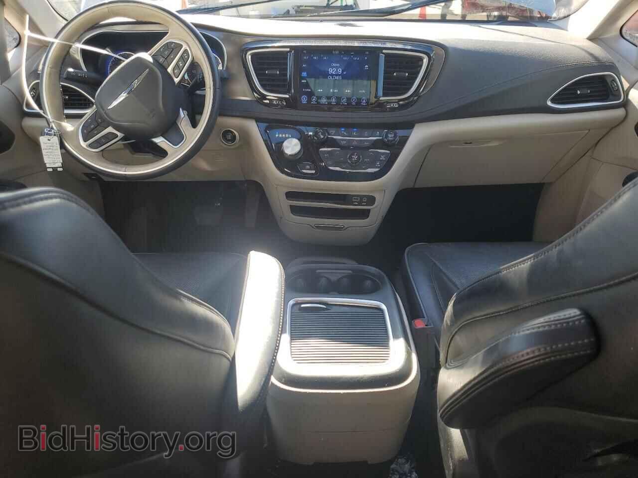 2017 CHRYSLER PACIFICA - VIN: 2C4RC1GG9HR734693 - Фото 8