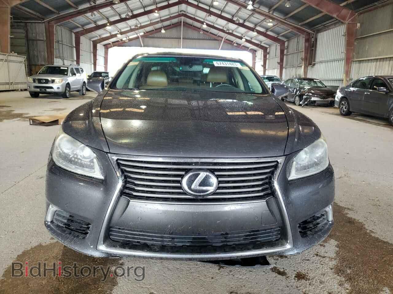 2013 LEXUS LS460 - VIN: JTHBL5EF9D5118484 - Photo 5