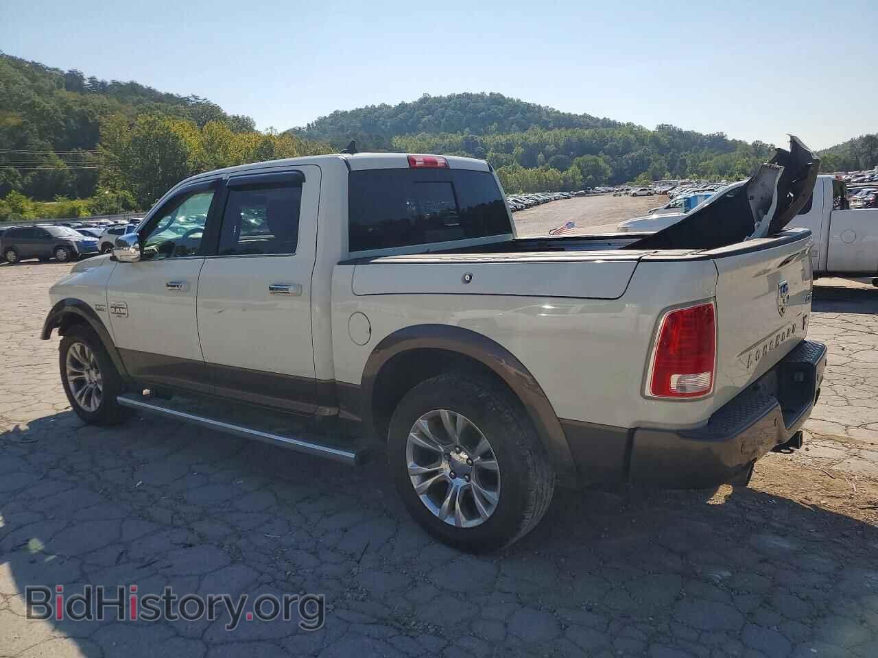 2018 RAM 1500 - VIN: 1C6RR7PT1JS156213 - Фото 2