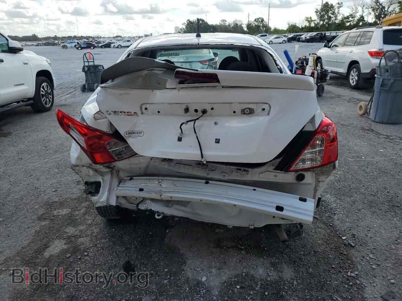 2017 NISSAN VERSA - VIN: 3N1CN7AP1HL890819 - Фото 6