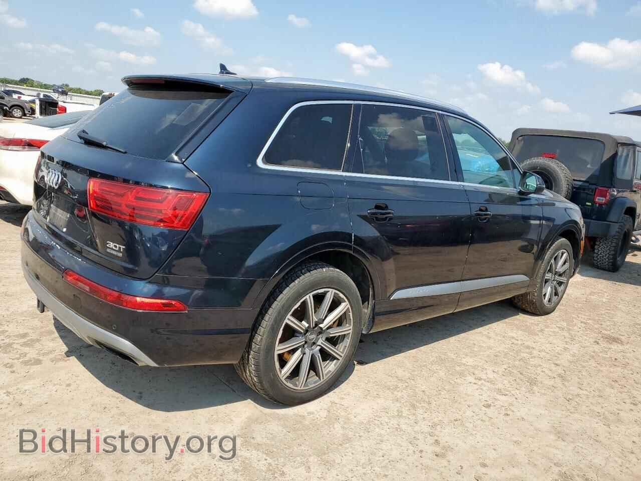 2017 AUDI Q7 - VIN: WA1VAAF7XHD016136 - Фото 3