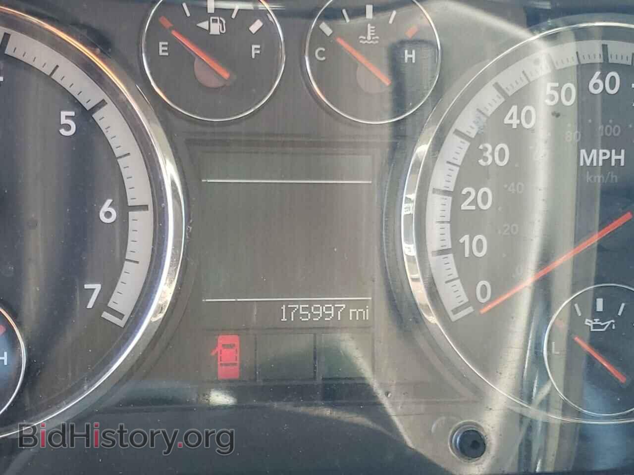 2011 DODGE RAM 1500 - VIN: 1D7RB1CT9BS656501 - Фото 9