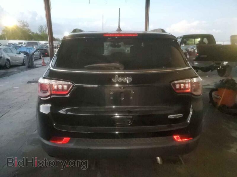 2017 Jeep COMPASS (VIN 3C4NJCBB4HT617290) — photo 6 of 13