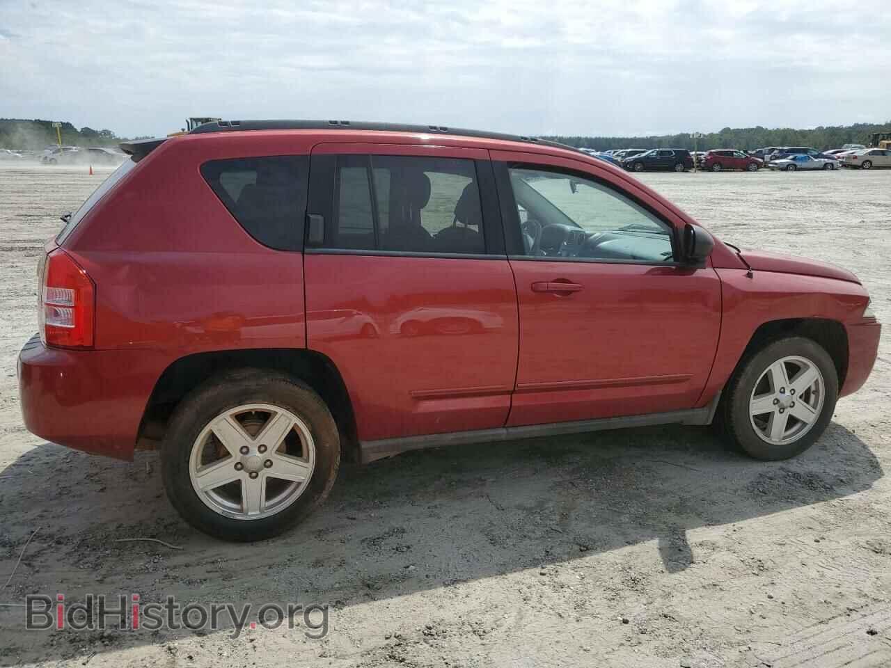 2010 JEEP COMPASS - VIN: 1J4NT4FB0AD612037 - Фото 3