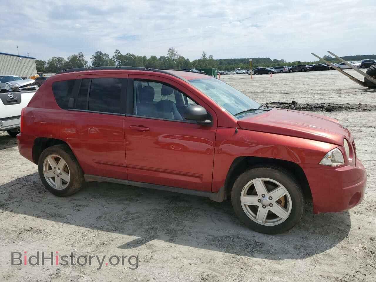 2010 JEEP COMPASS - VIN: 1J4NT4FB0AD612037 - Фото 4